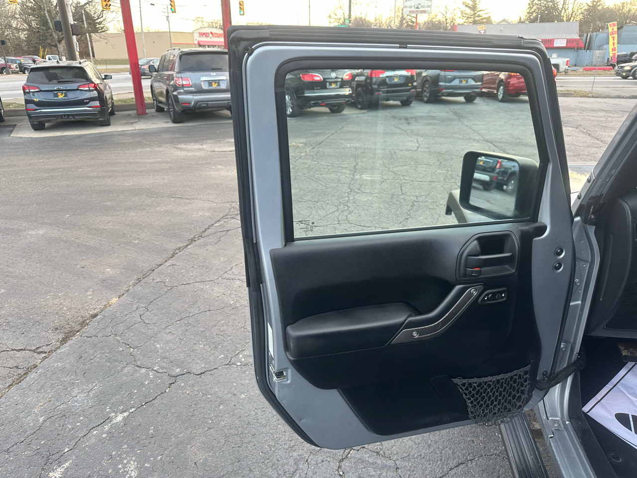 Jeep Wrangler Unlimited 4WD 4dr Sport 2014