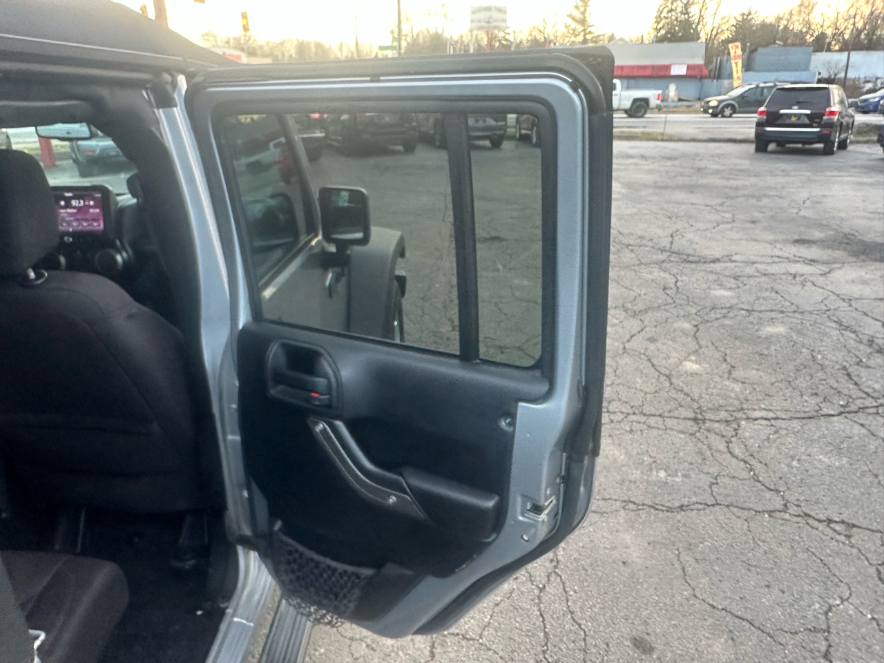 Jeep Wrangler Unlimited 4WD 4dr Sport 2014