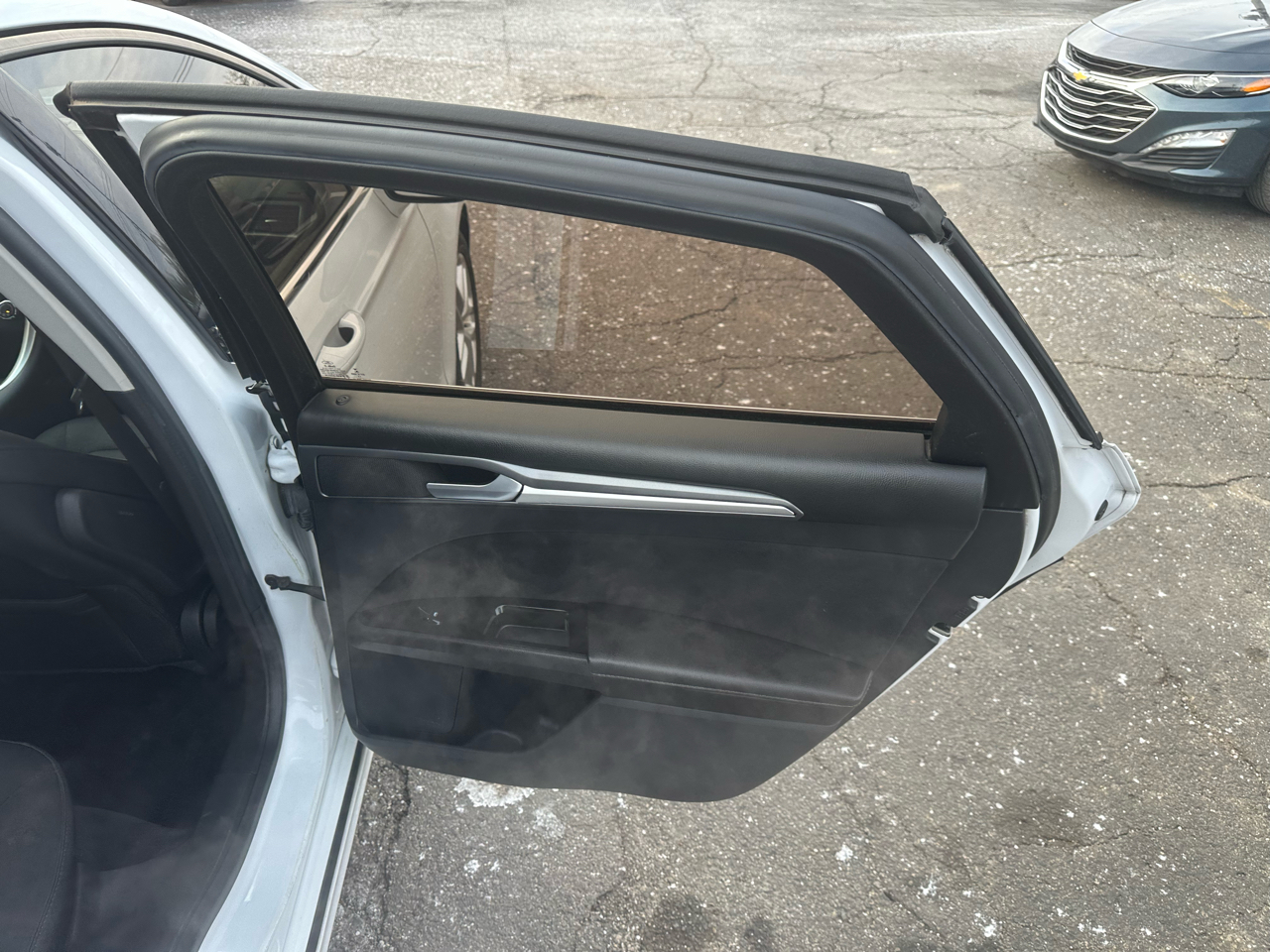 Ford Fusion 4dr Sdn SE FWD 2013