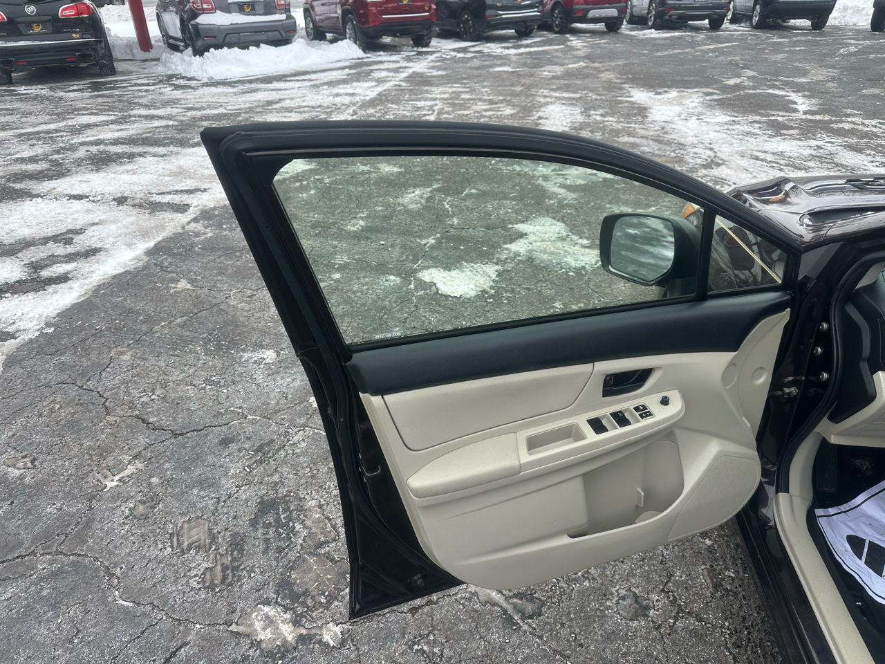 Subaru Impreza Sedan 4dr Auto 2.0i 2012