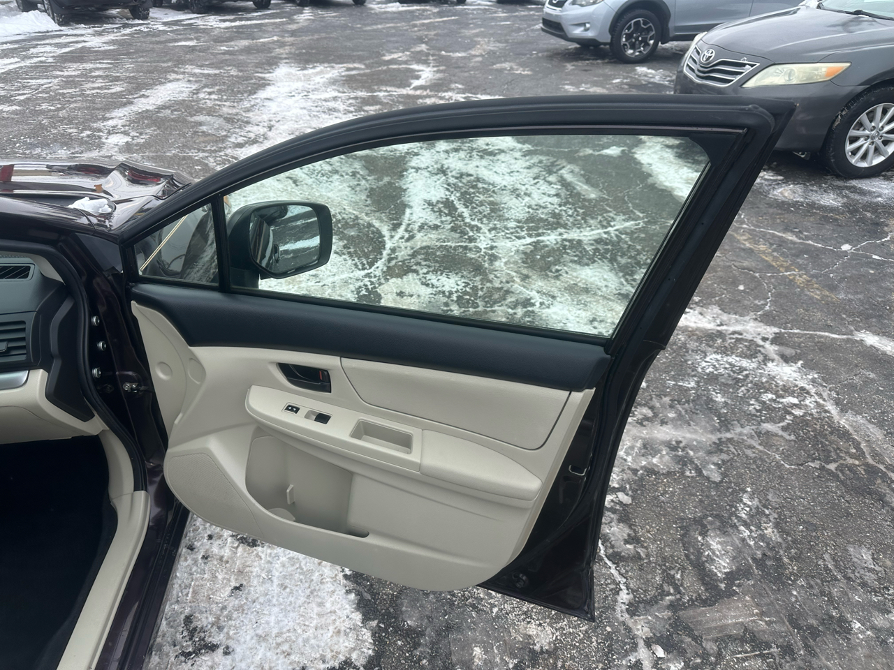 Subaru Impreza Sedan 4dr Auto 2.0i 2012