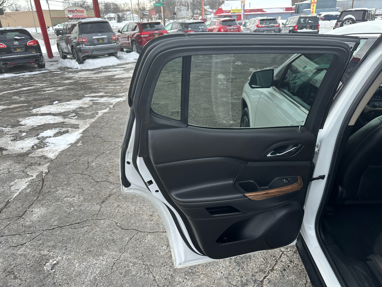 GMC Acadia AWD 4dr Denali 2019