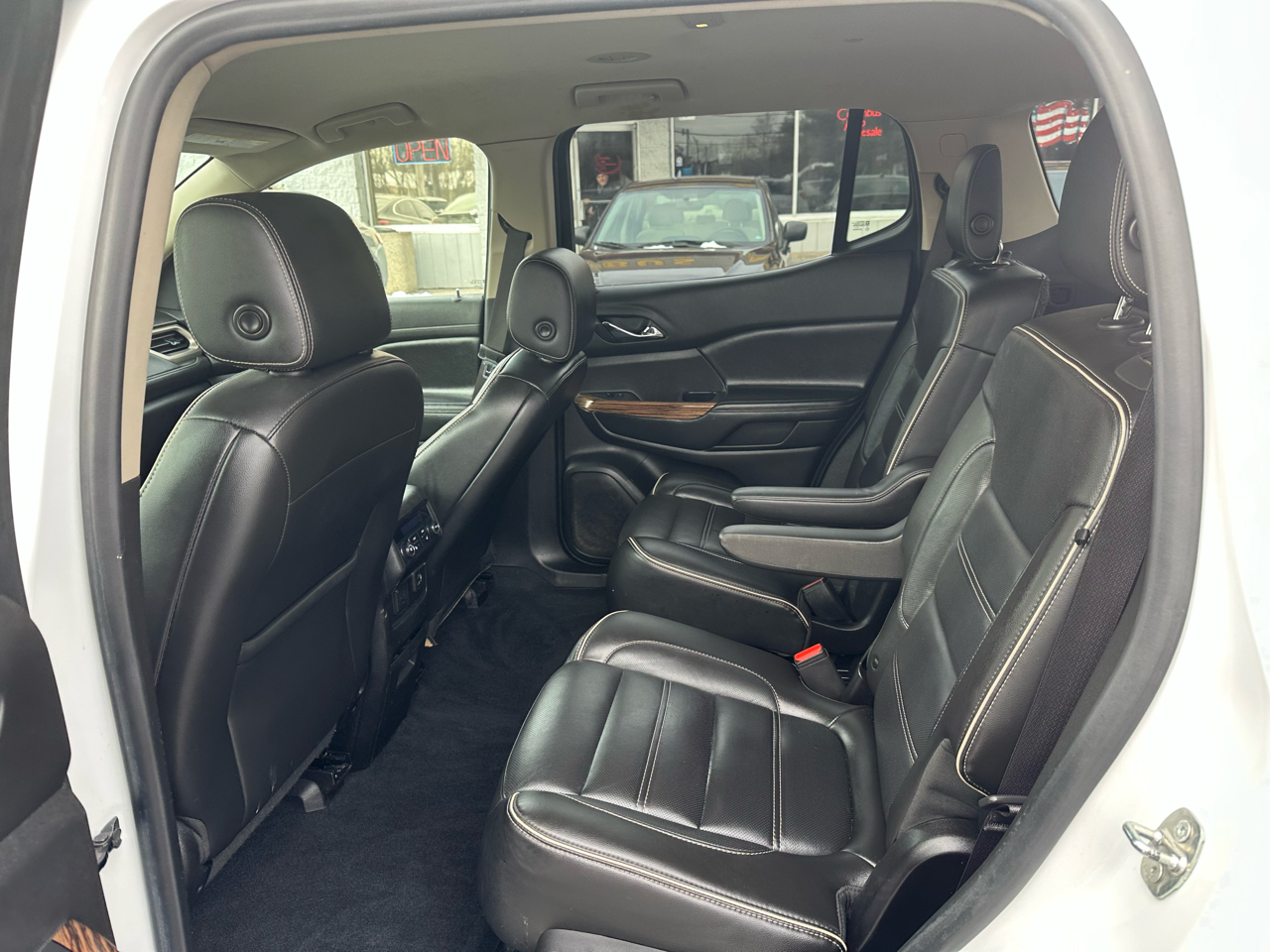 GMC Acadia AWD 4dr Denali 2019