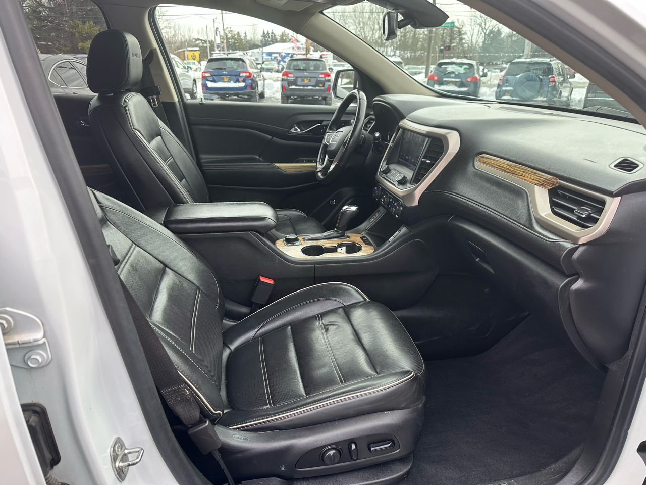 GMC Acadia AWD 4dr Denali 2019