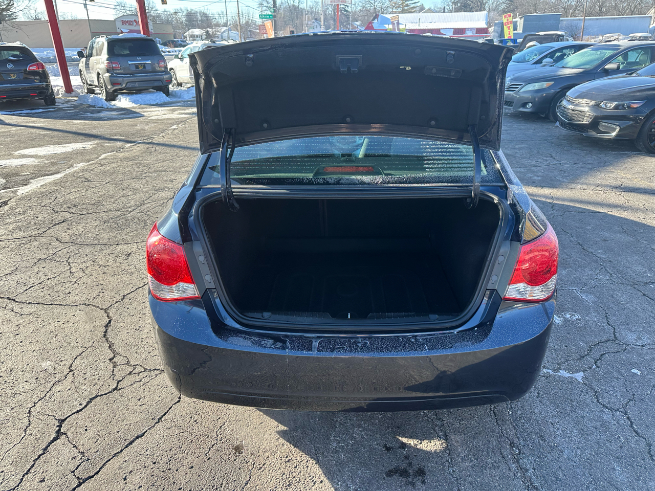 Chevrolet Cruze 4dr Sdn Man 1LT 2015