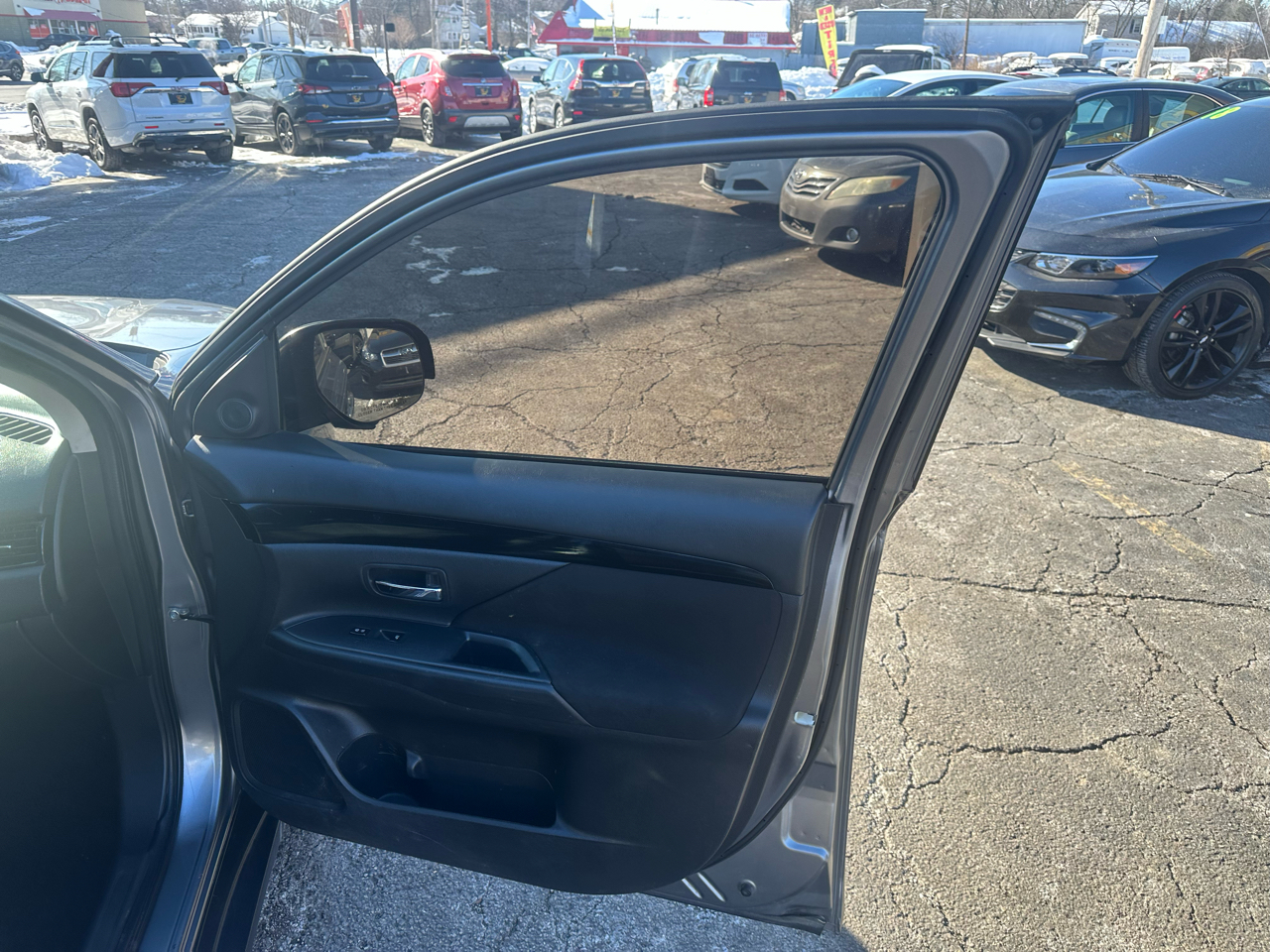 Mitsubishi Outlander SEL S-AWC 2020