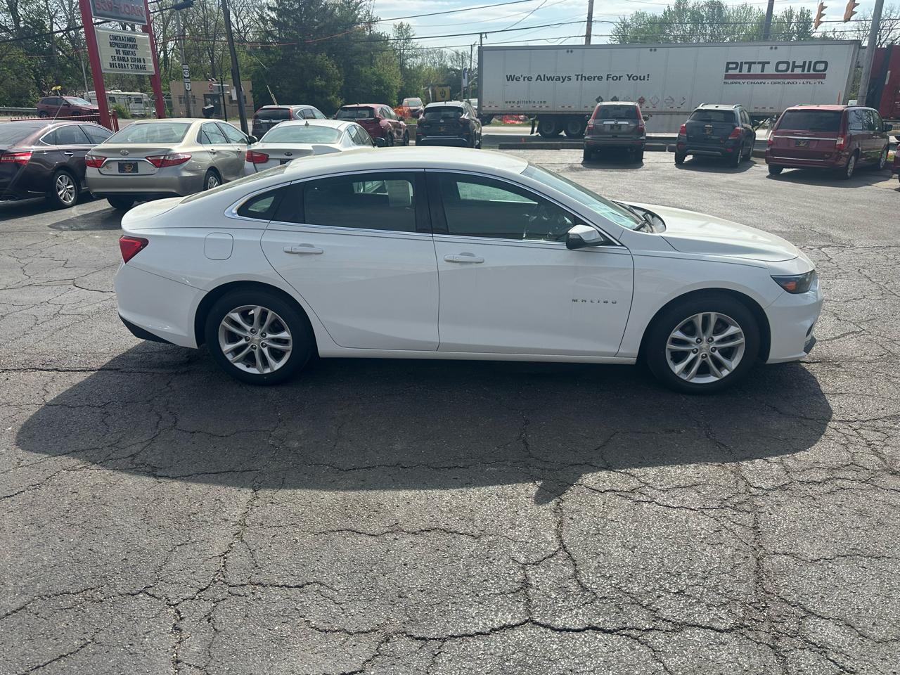 Chevrolet Malibu 4dr Sdn LT w/1LT 2017