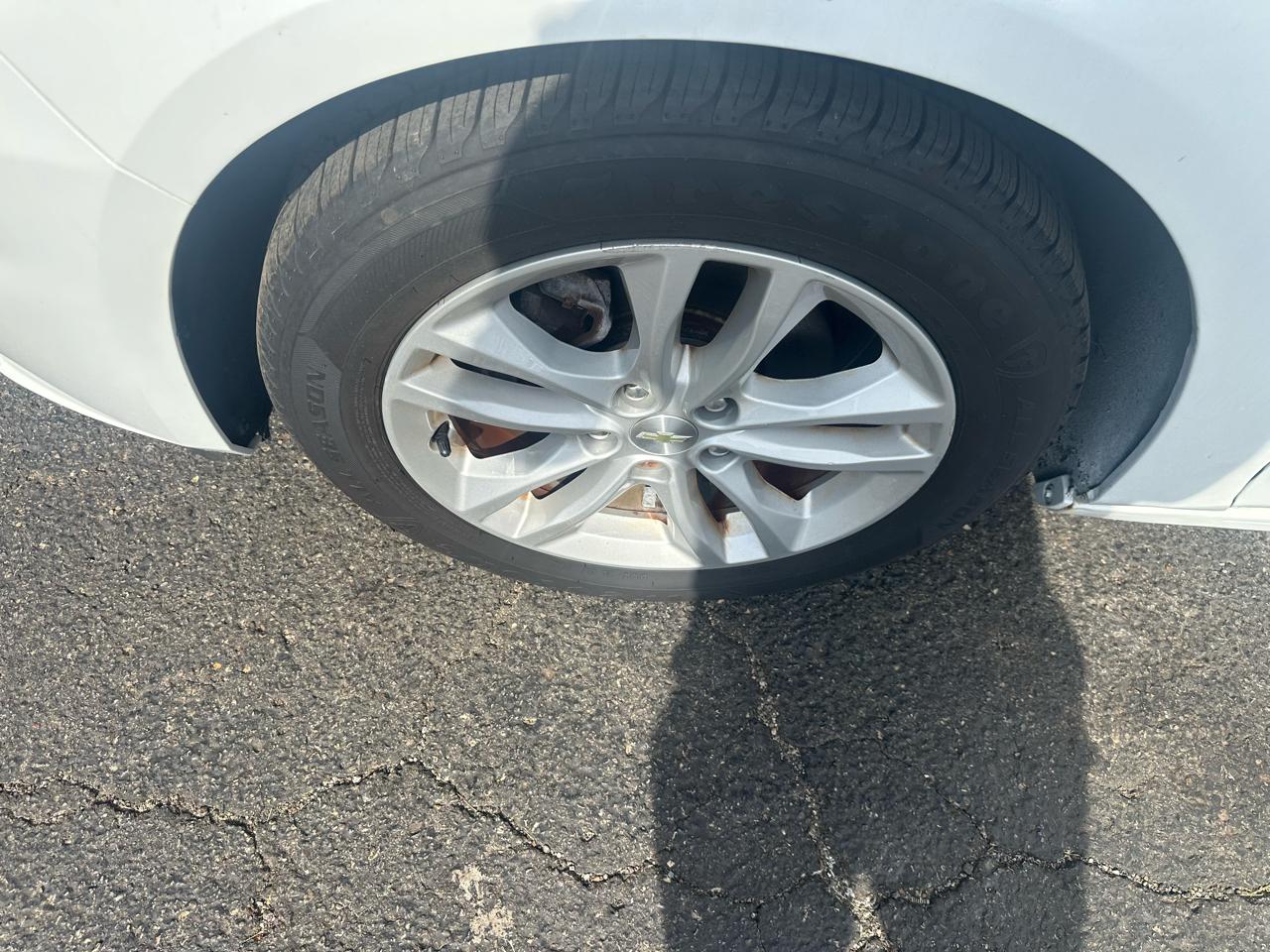 Chevrolet Malibu 4dr Sdn LT w/1LT 2017