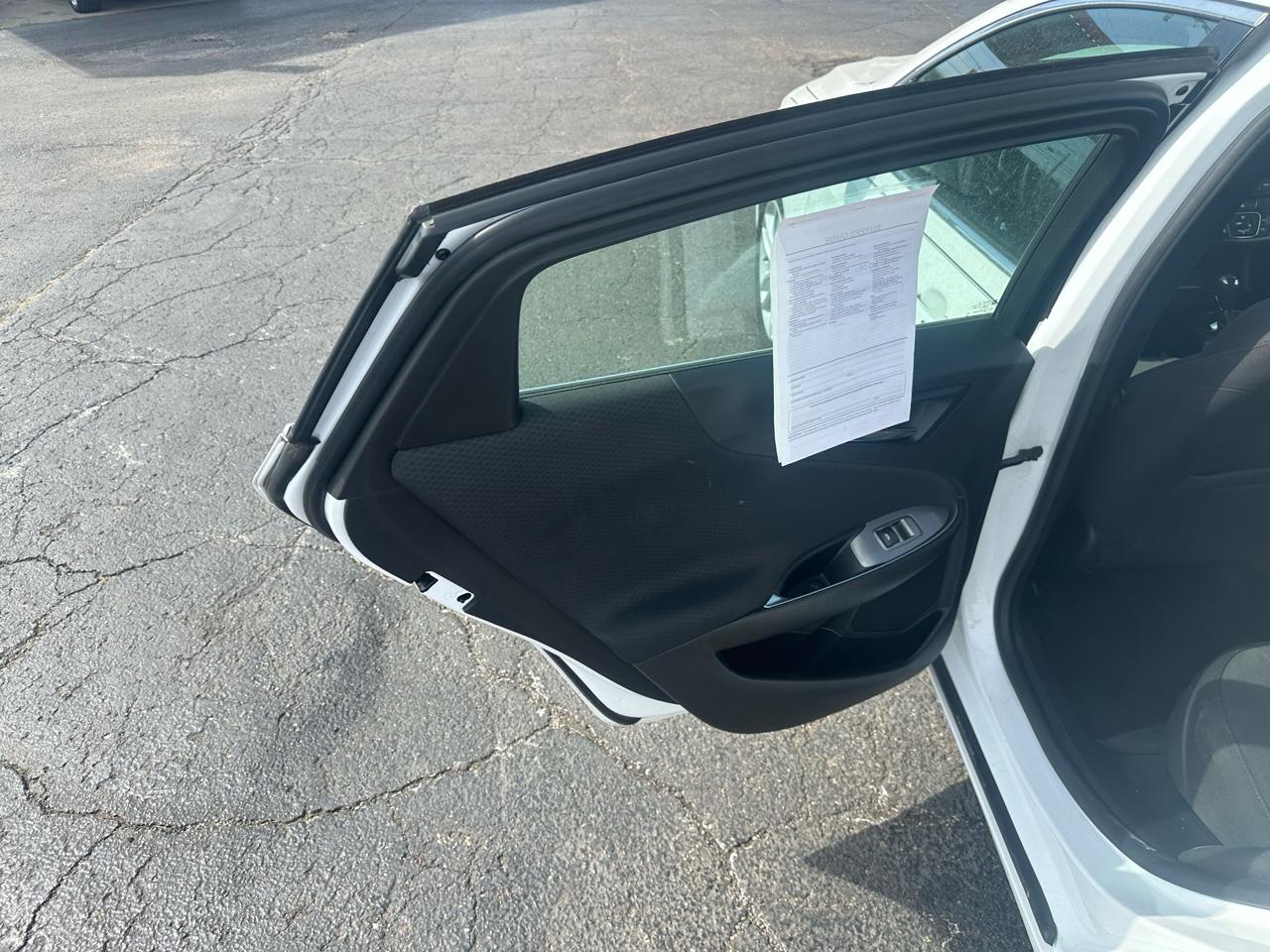 Chevrolet Malibu 4dr Sdn LT w/1LT 2017