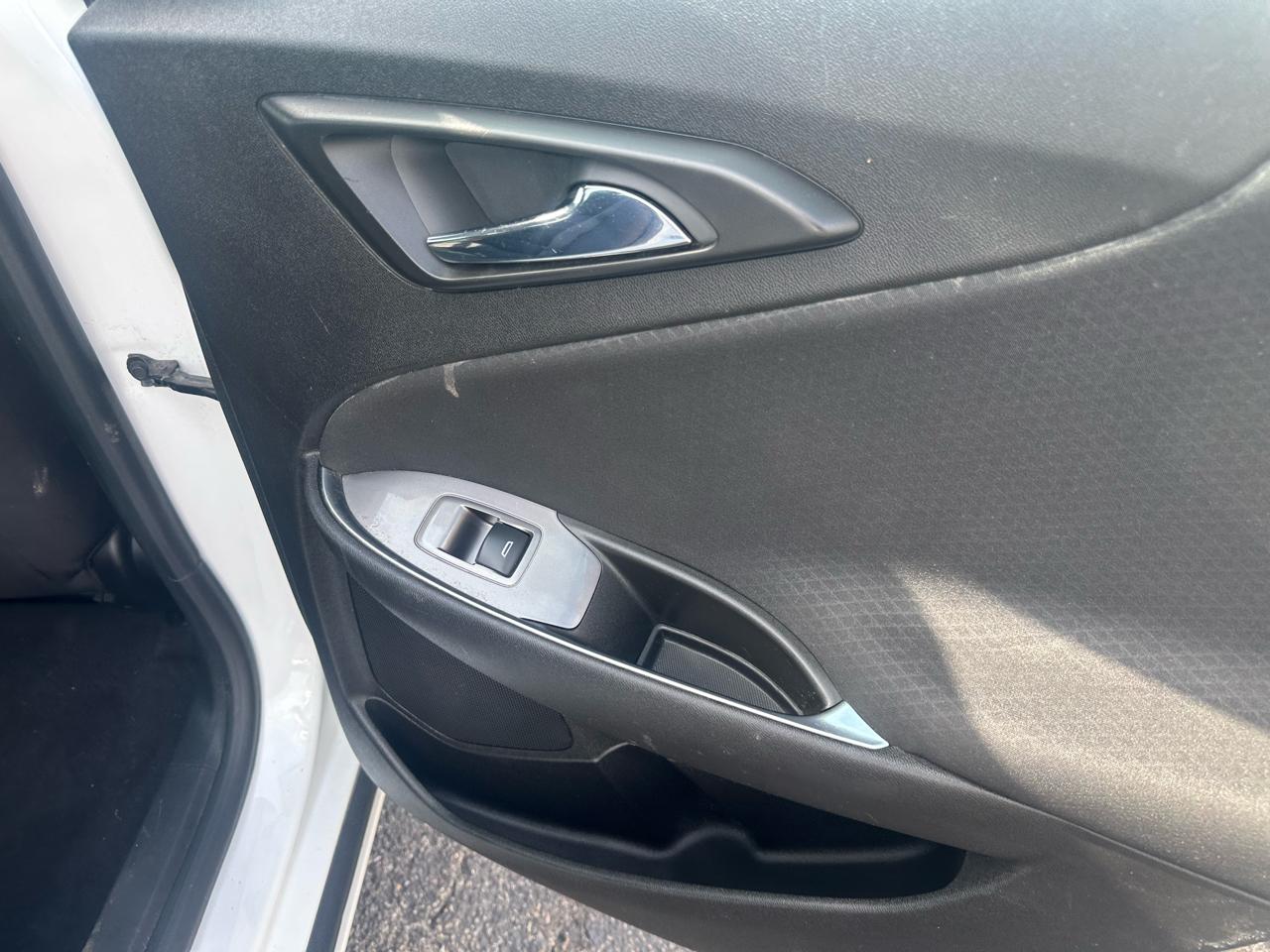 Chevrolet Malibu 4dr Sdn LT w/1LT 2017