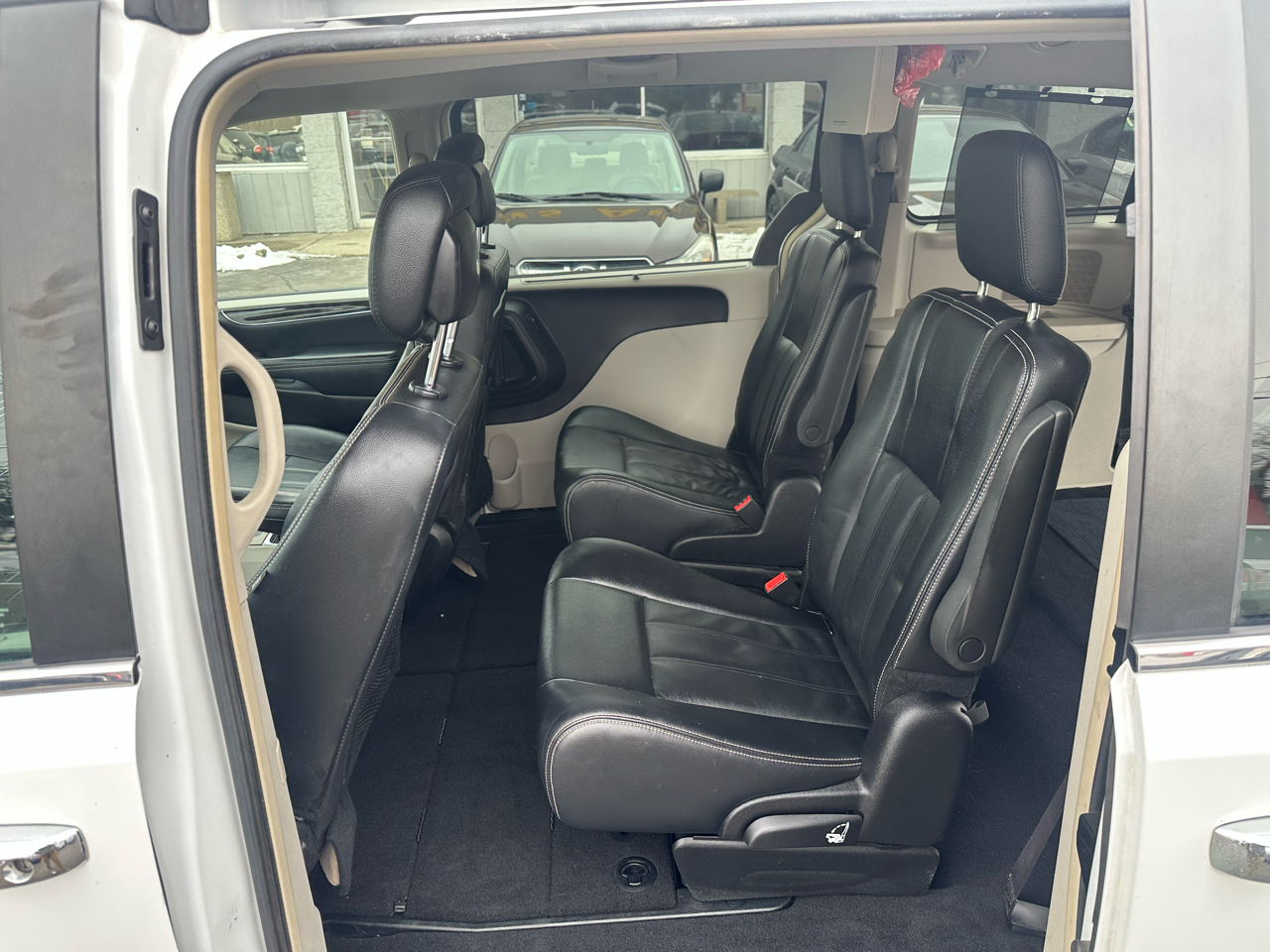 Chrysler Town & Country 4dr Wgn Touring 2016