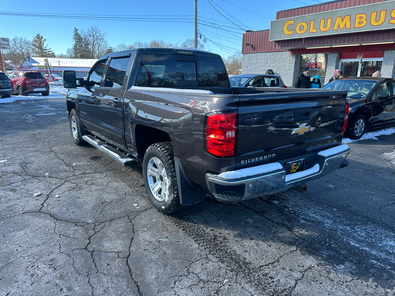 Chevrolet Silverado 1500 4WD Crew Cab 143.5" LT w/2LT 2015
