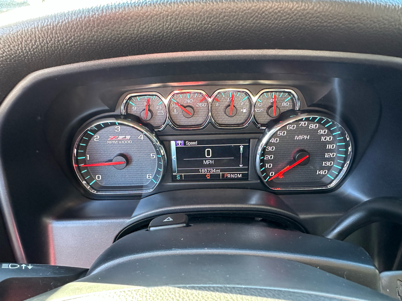 Chevrolet Silverado 1500 4WD Crew Cab 143.5" LT w/2LT 2015