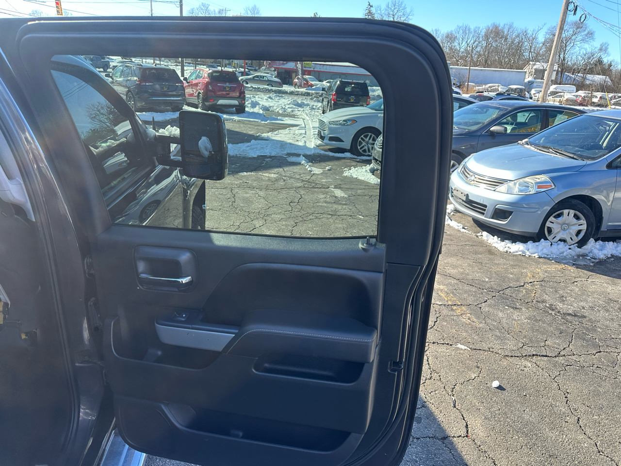 Chevrolet Silverado 1500 4WD Crew Cab 143.5" LT w/2LT 2015