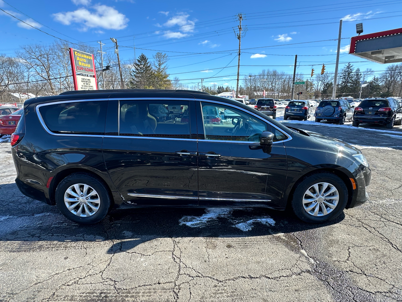 Chrysler Pacifica Touring-L FWD 2017