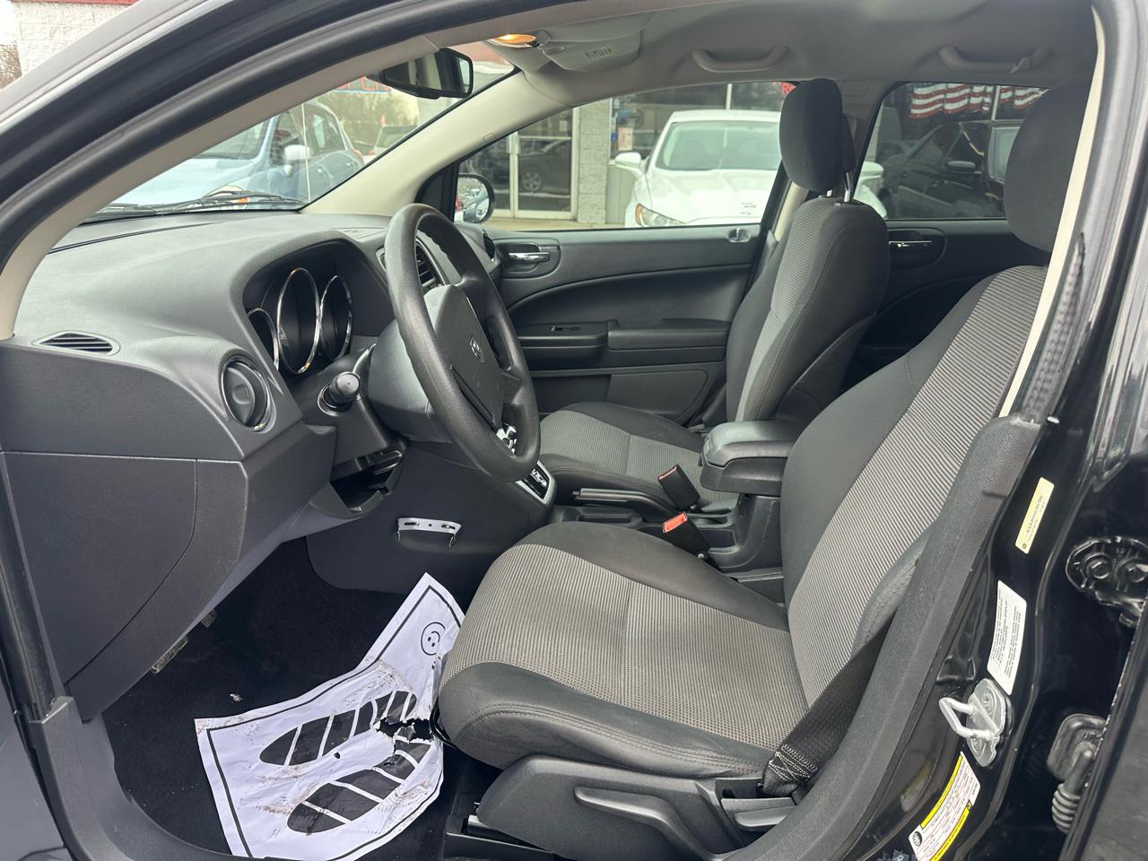 Dodge Caliber 4dr HB Mainstreet 2010