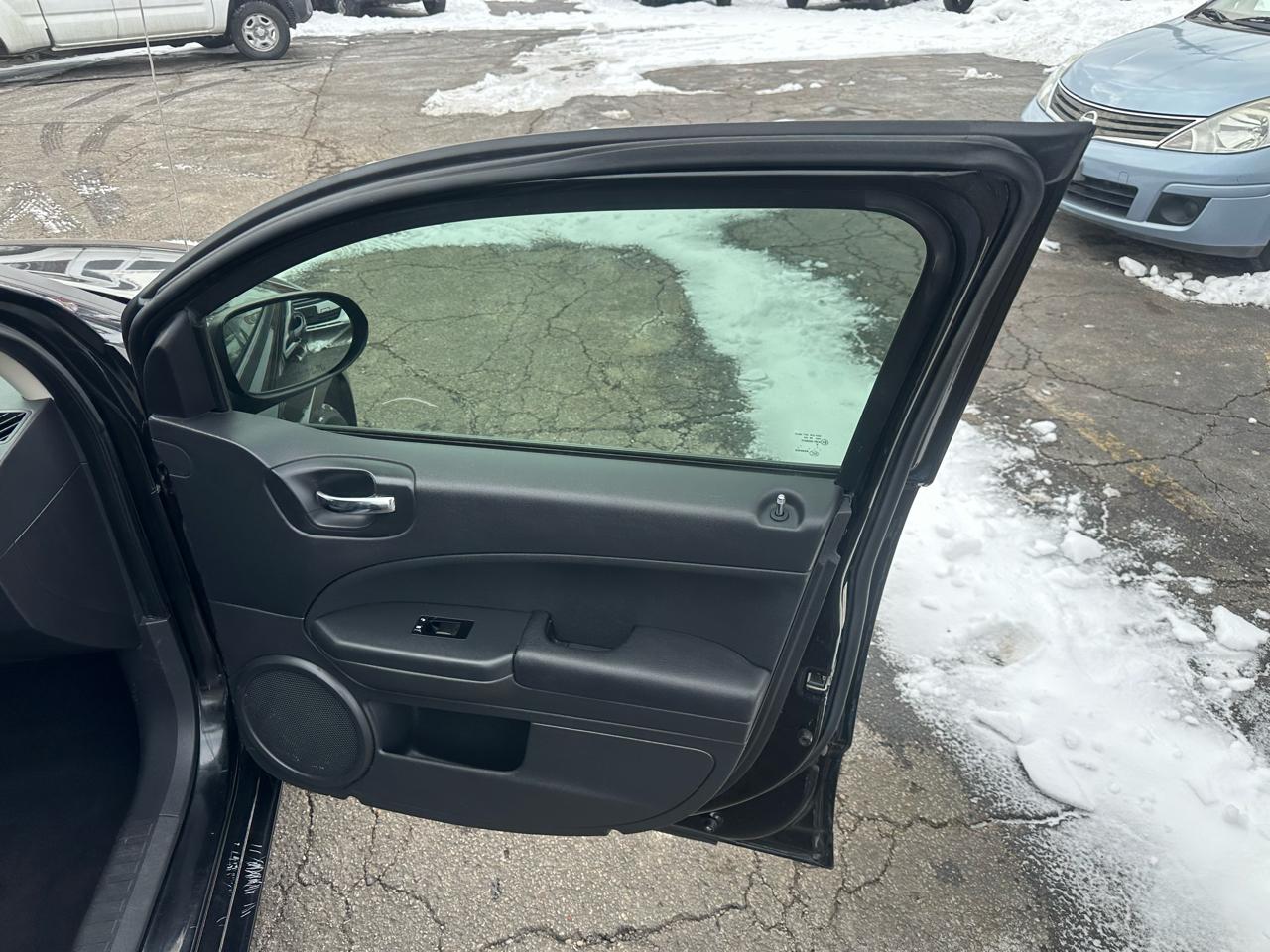 Dodge Caliber 4dr HB Mainstreet 2010