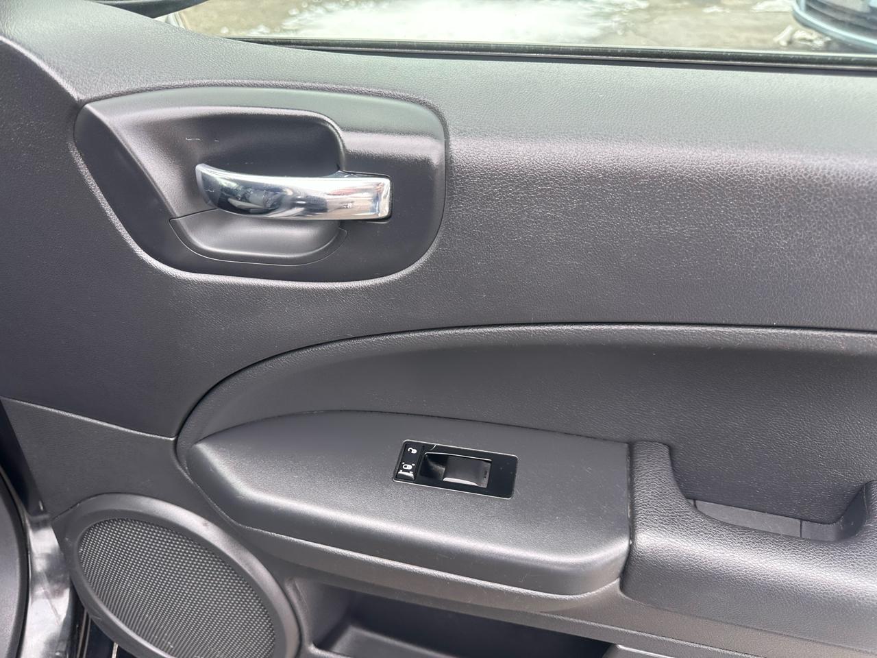 Dodge Caliber 4dr HB Mainstreet 2010