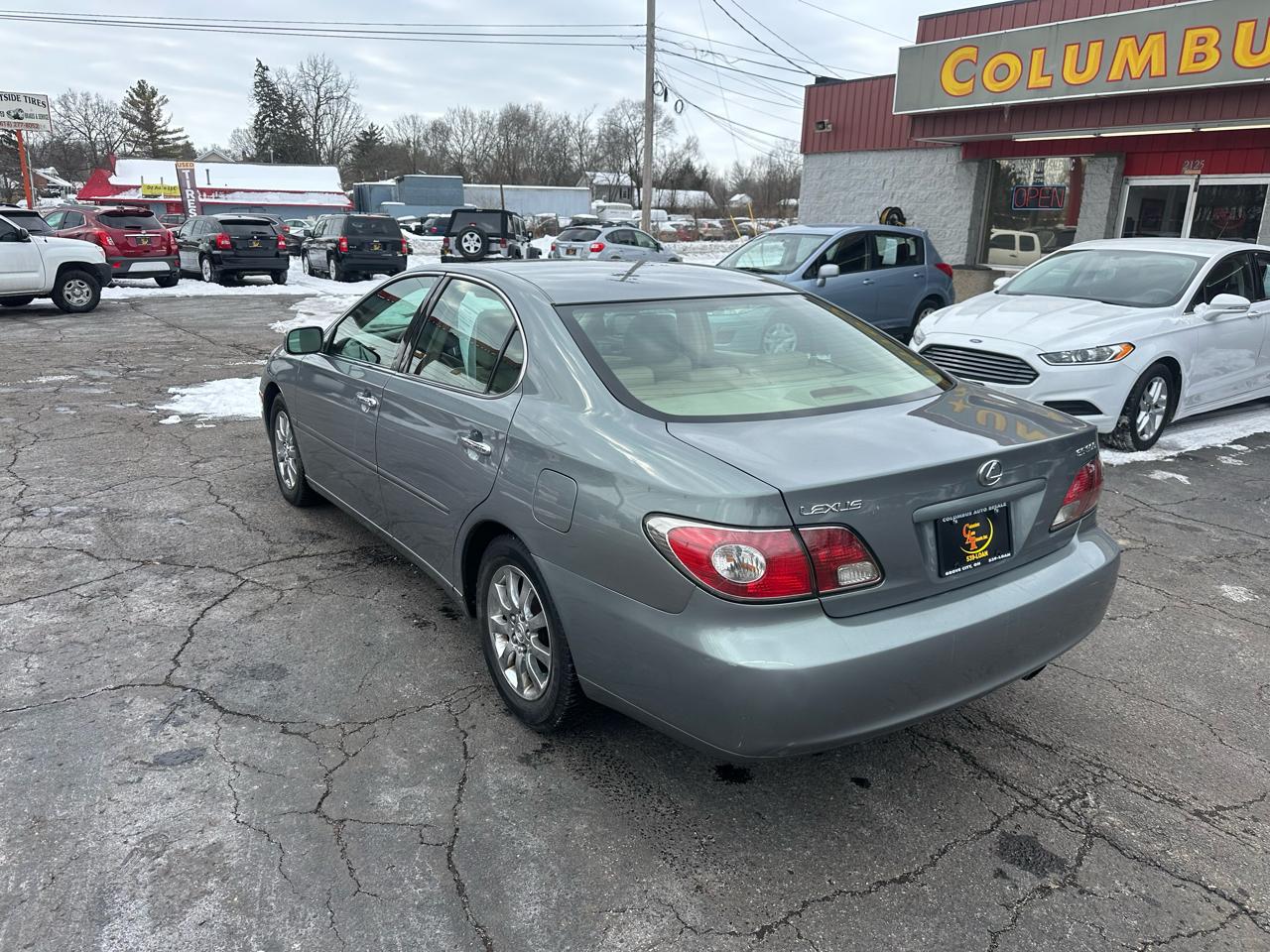 Lexus ES 300 4dr Sdn 2003