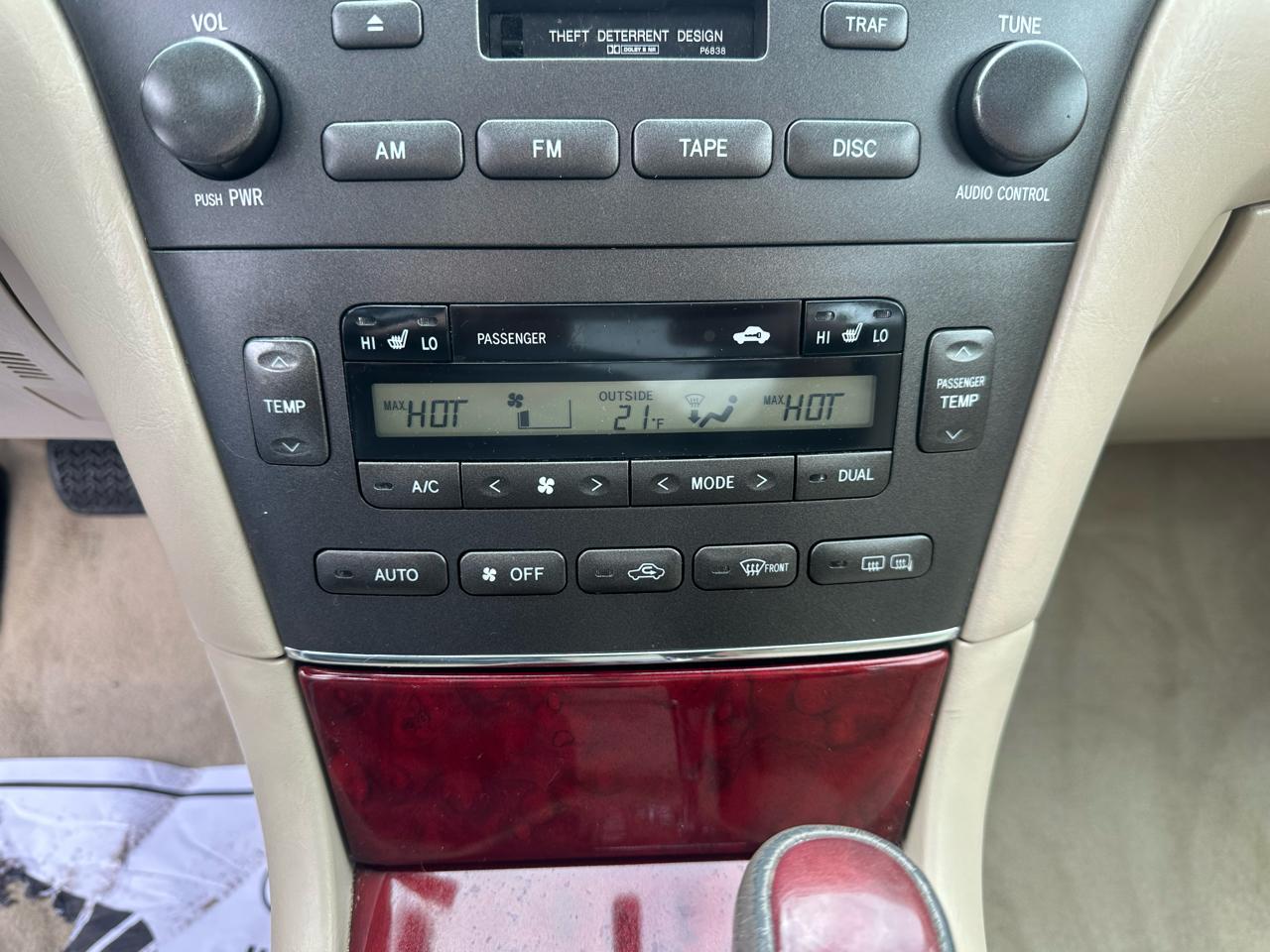 Lexus ES 300 4dr Sdn 2003