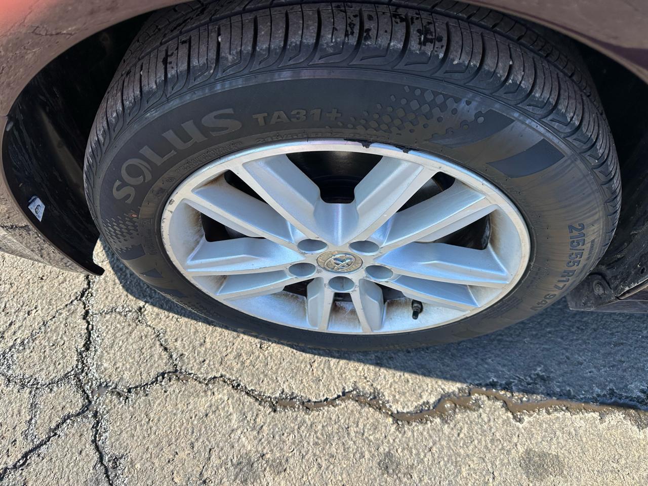 Toyota Avalon 4dr Sdn XLE Premium (Natl) 2014