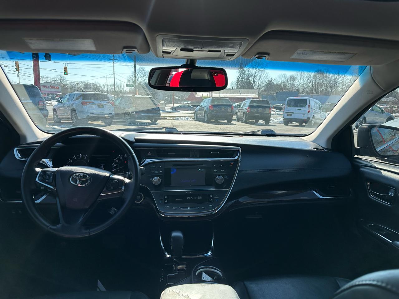 Toyota Avalon 4dr Sdn XLE Premium (Natl) 2014