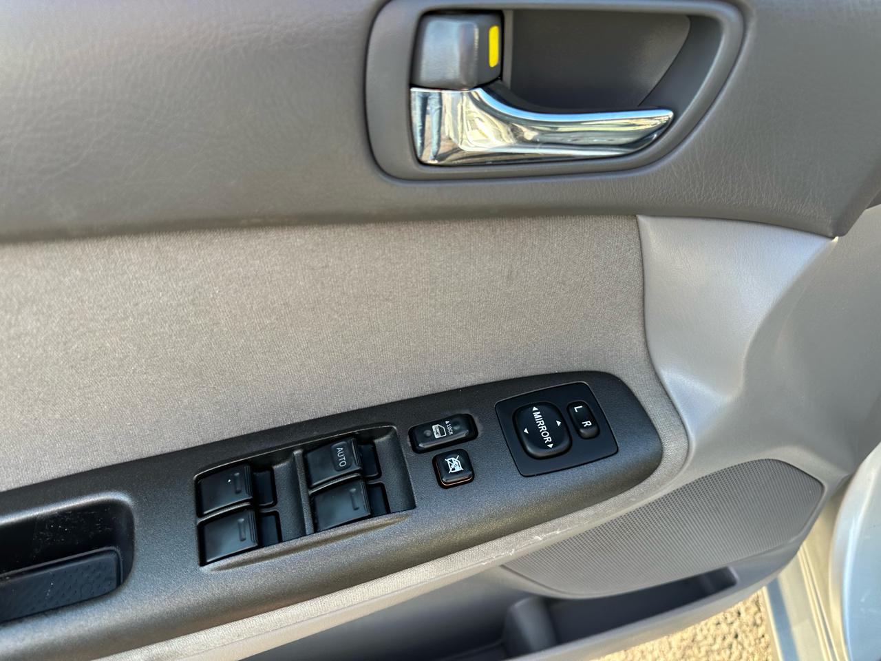 Toyota Camry 4dr Sdn LE V6 Auto (Natl) 2006