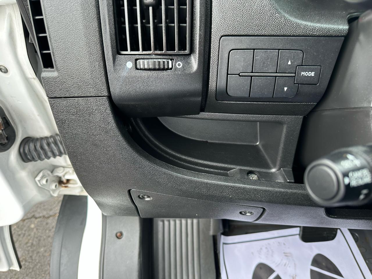 RAM ProMaster Cargo Van 1500 High Roof 136" WB 2018