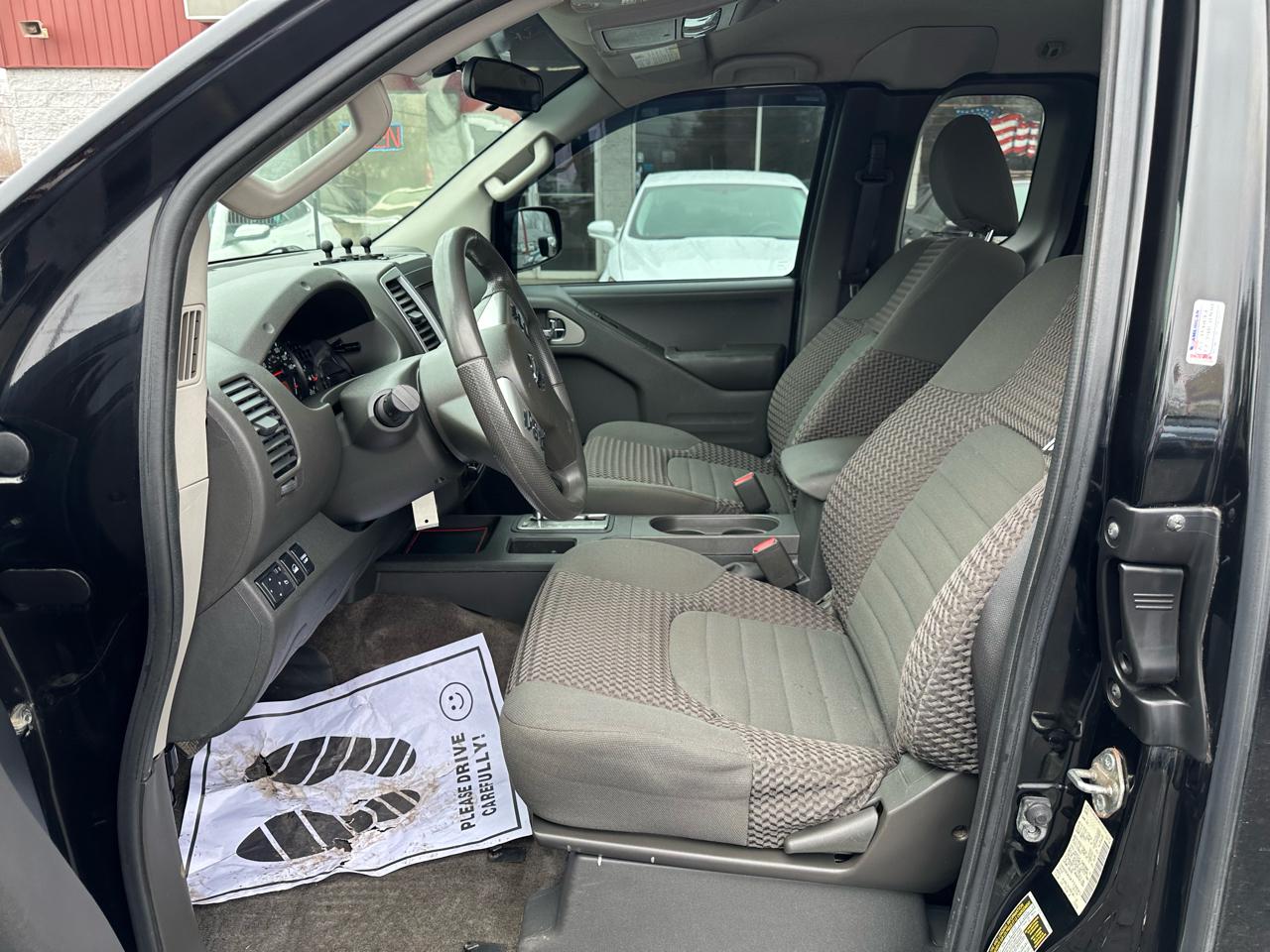 Nissan Frontier 4WD King Cab Auto PRO-4X 2016