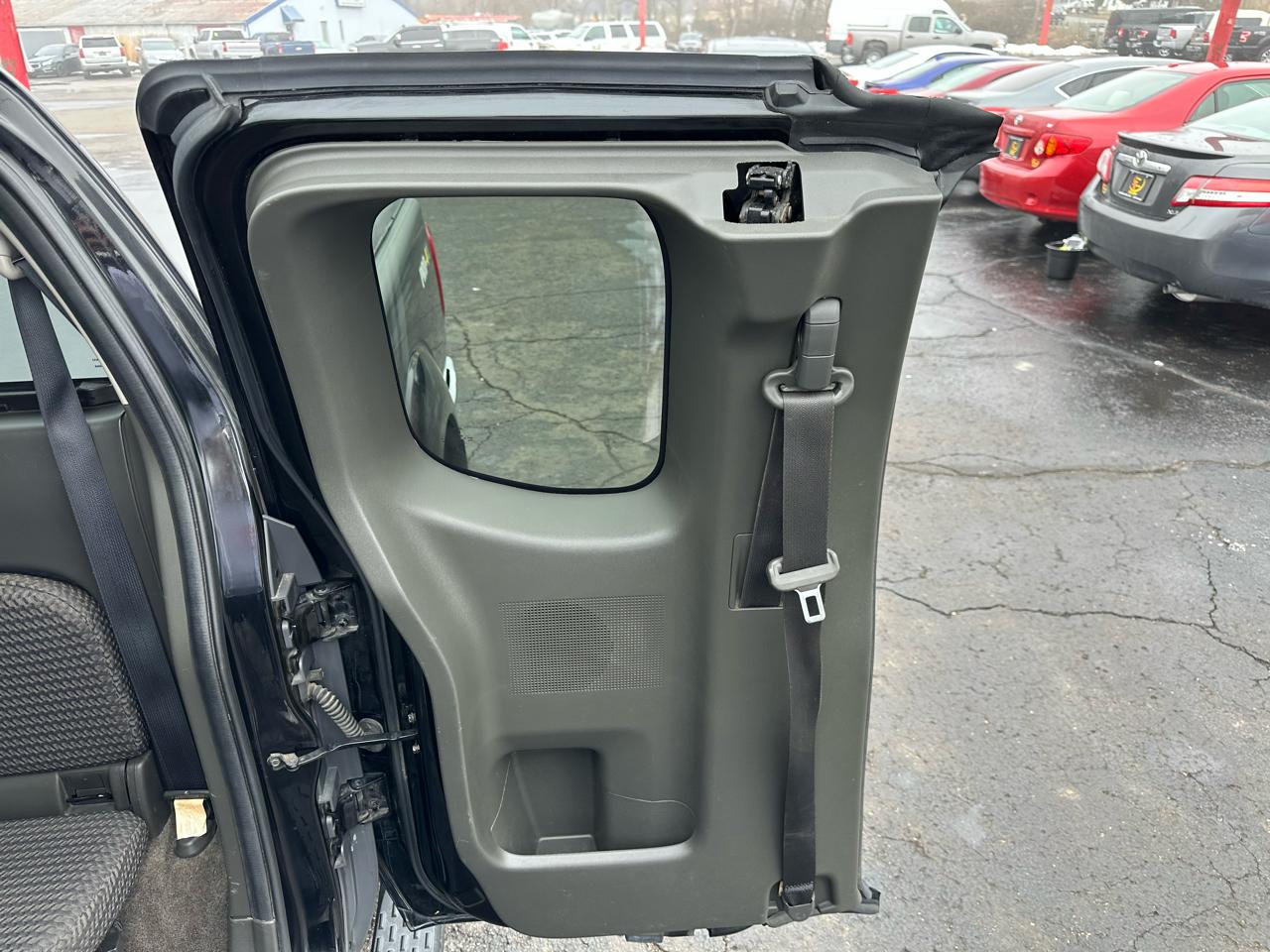 Nissan Frontier 4WD King Cab Auto PRO-4X 2016