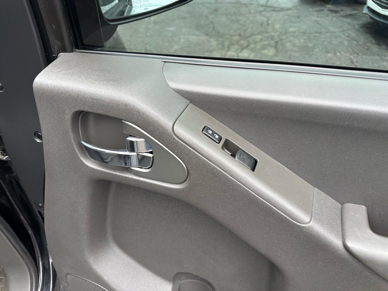 Nissan Frontier 4WD King Cab Auto PRO-4X 2016