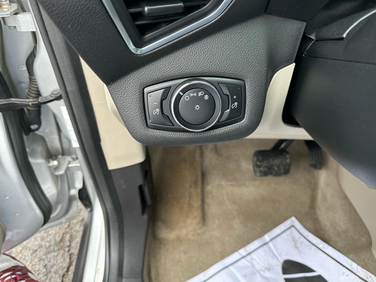 Ford C-Max Hybrid 5dr HB SE 2013