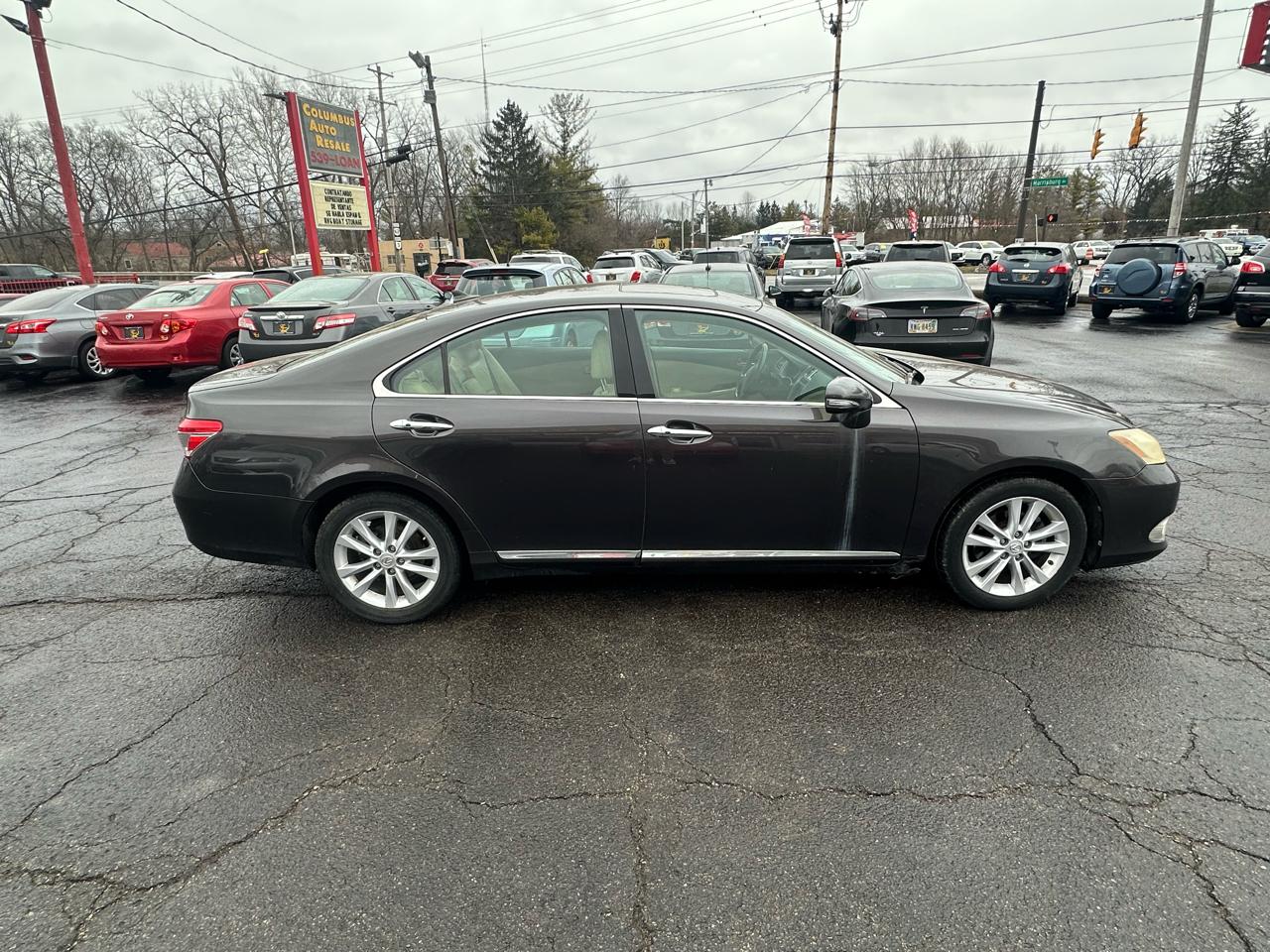 Lexus ES 350 4dr Sdn 2010