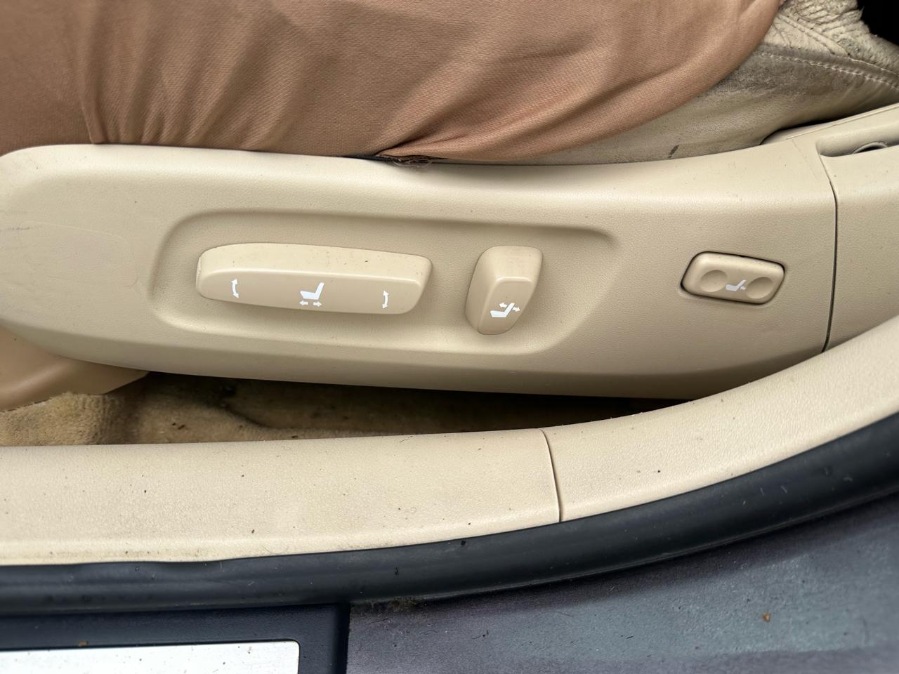 Lexus ES 350 4dr Sdn 2010