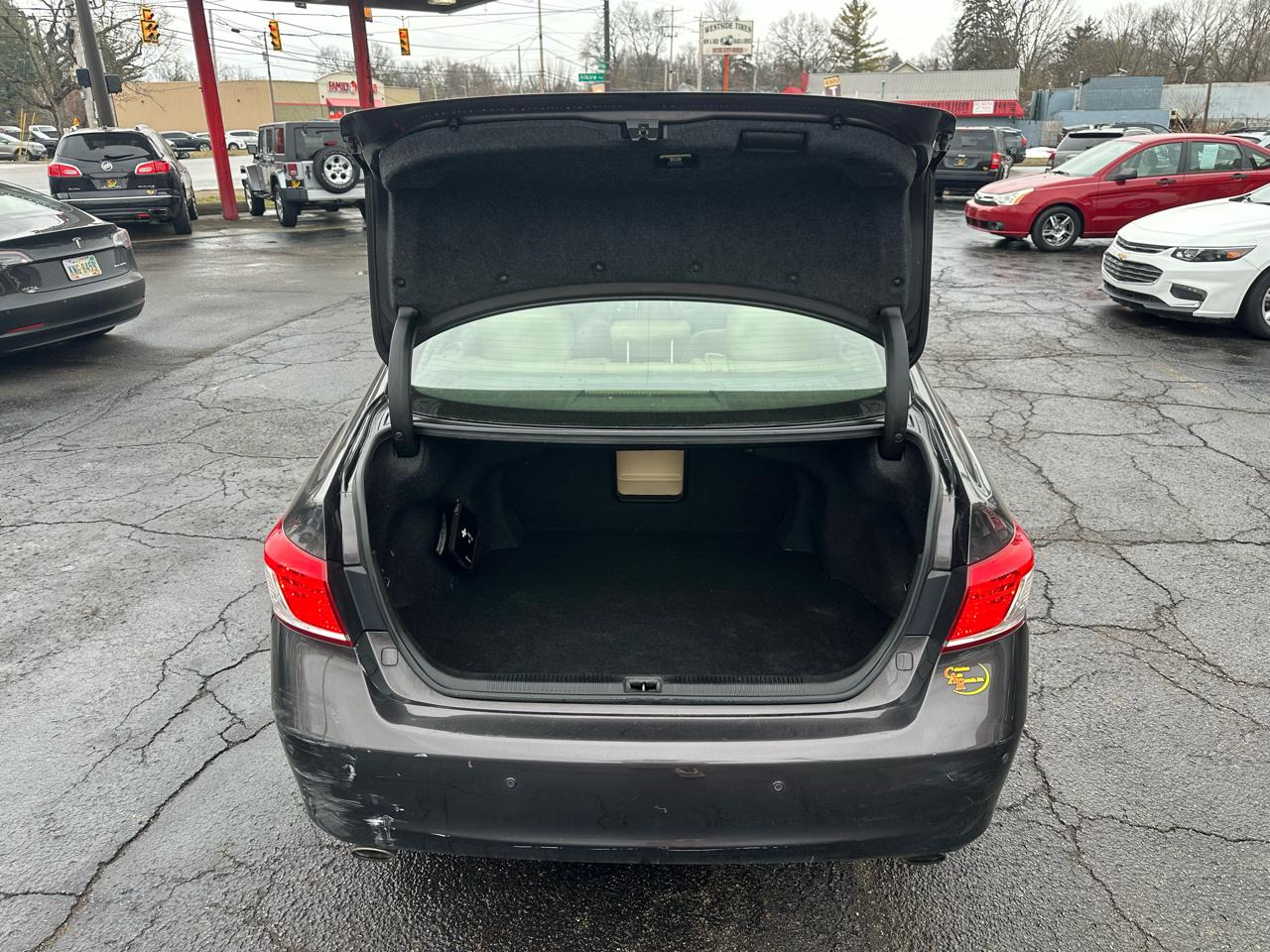 Lexus ES 350 4dr Sdn 2010