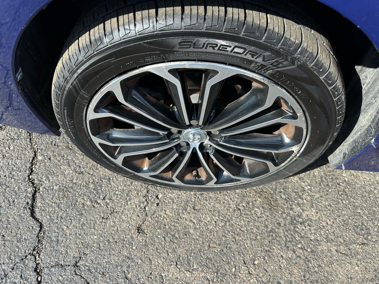 Toyota Corolla 4dr Sdn CVT S w/Special Edition Pkg (Natl) 2016