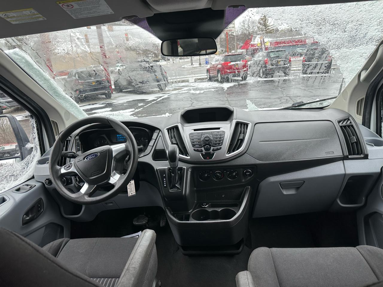 Ford Transit Wagon T-150 130" Low Roof XLT Sliding RH Dr 2015