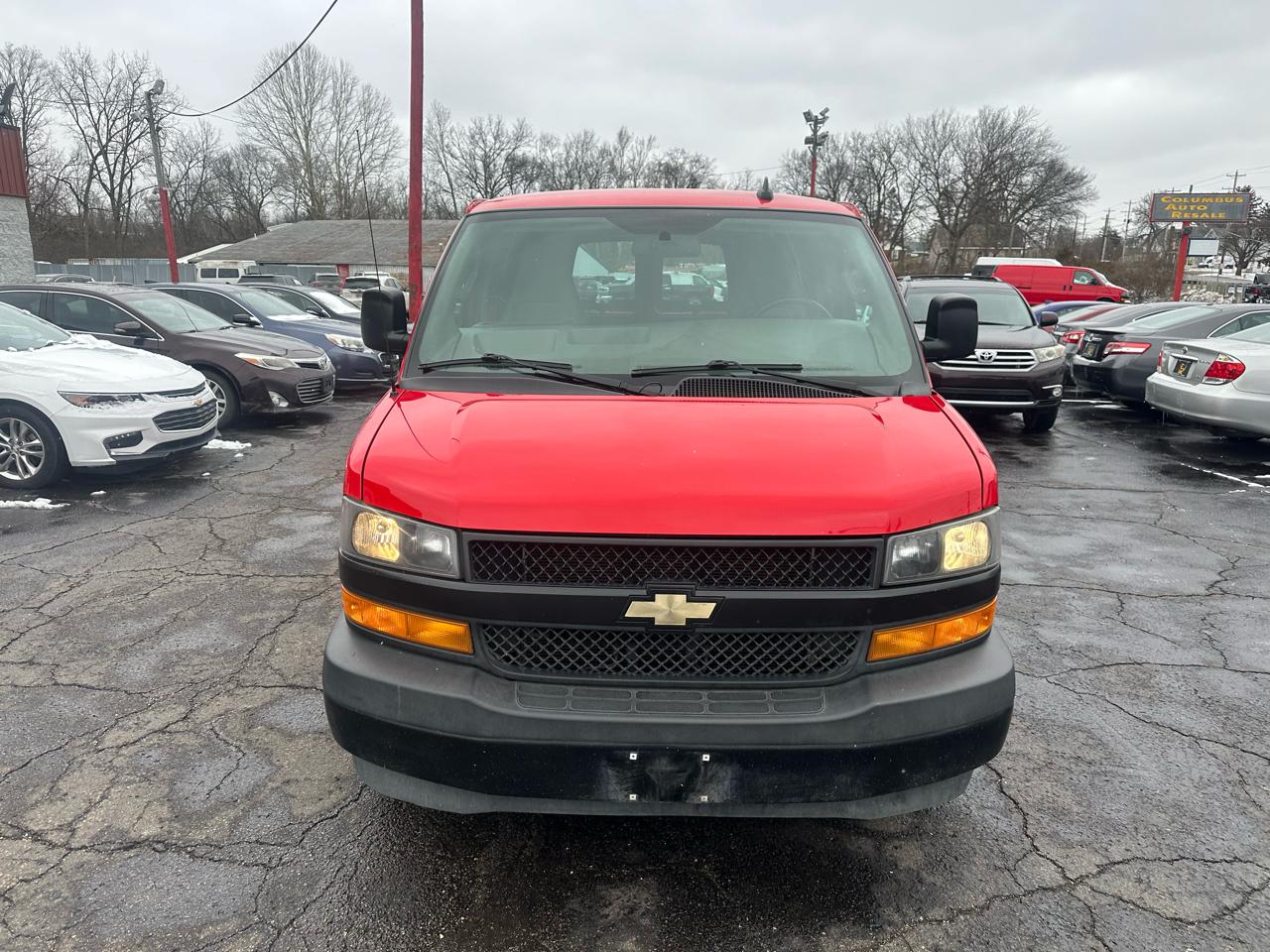 Chevrolet Express Cargo Van RWD 3500 135" 2019