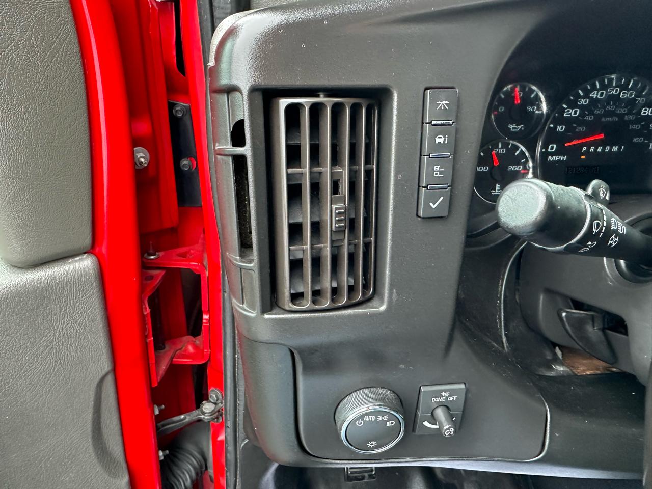 Chevrolet Express Cargo Van RWD 3500 135" 2019