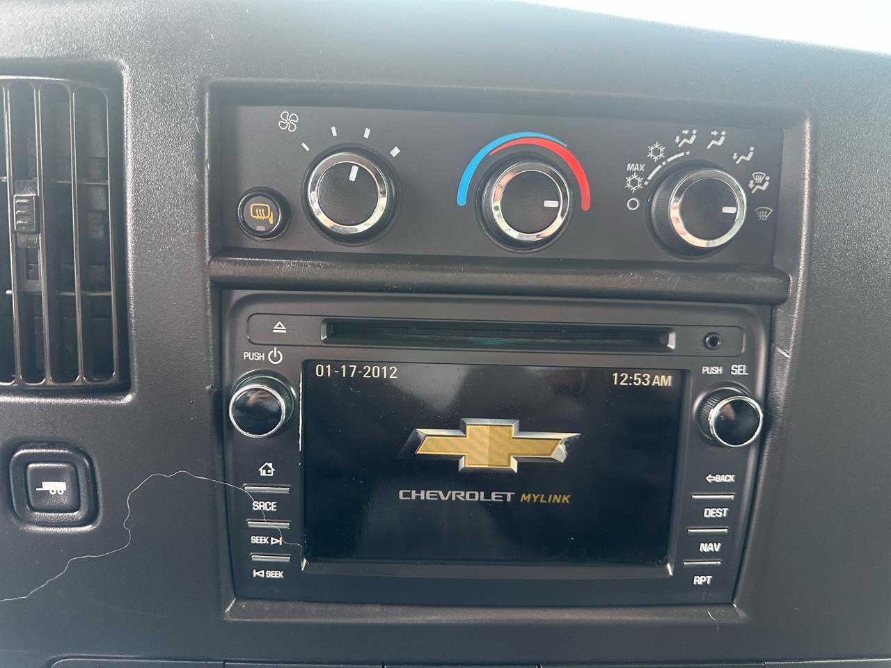 Chevrolet Express Cargo Van RWD 3500 135" 2019