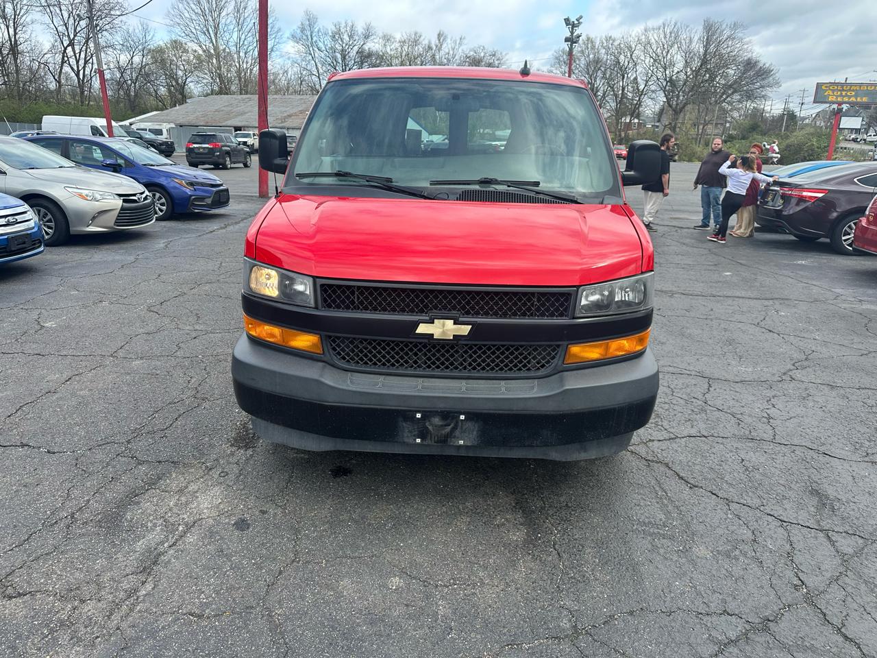 Chevrolet Express Cargo Van RWD 3500 135" 2019