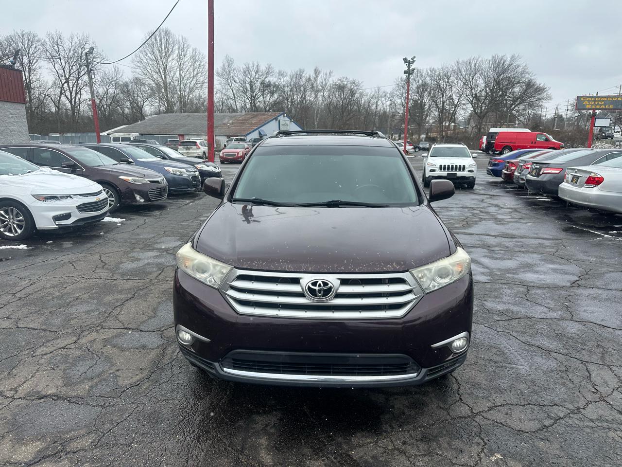 Toyota Highlander 4WD 4dr V6 Base (Natl) 2011