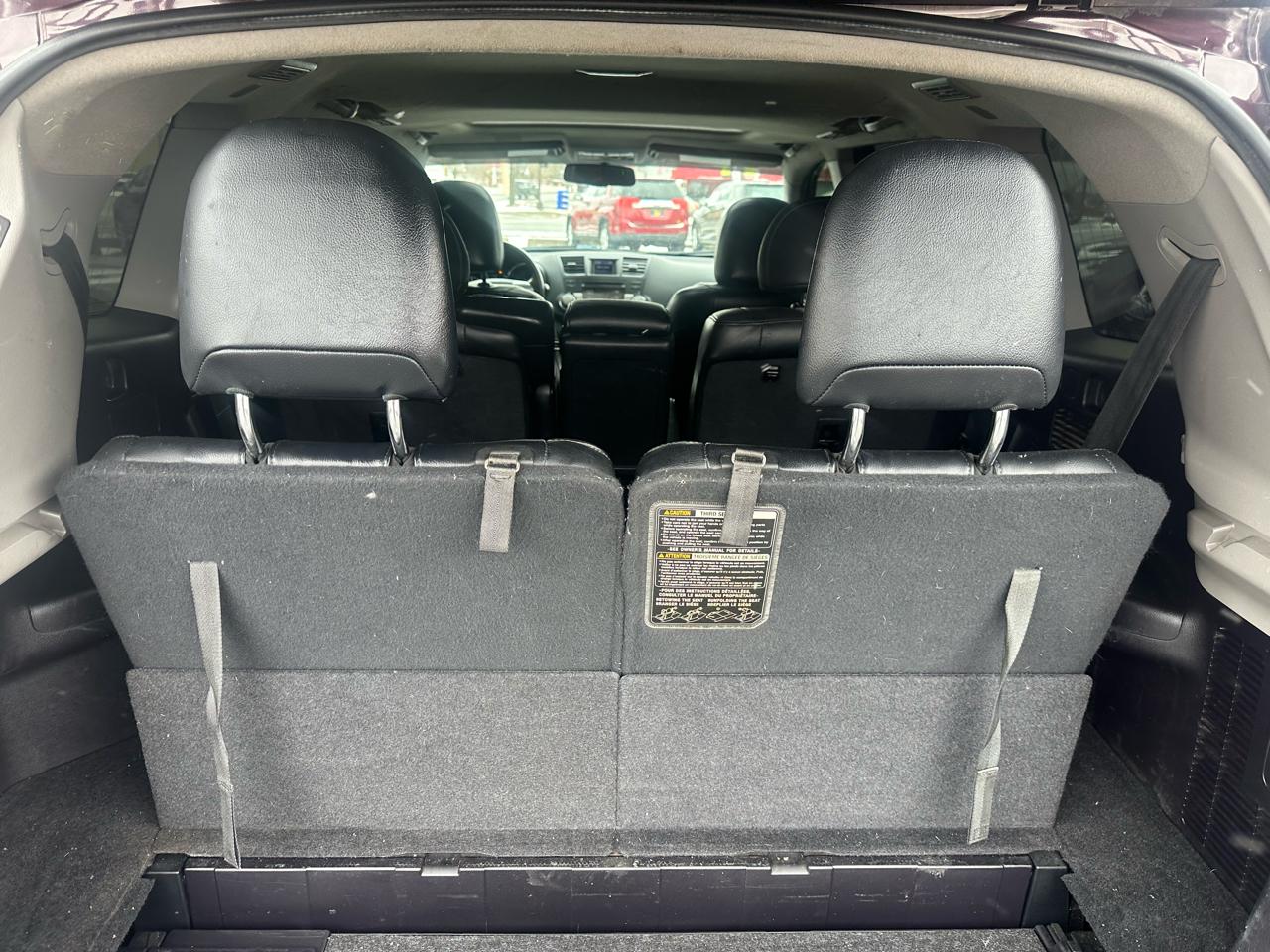 Toyota Highlander 4WD 4dr V6 Base (Natl) 2011