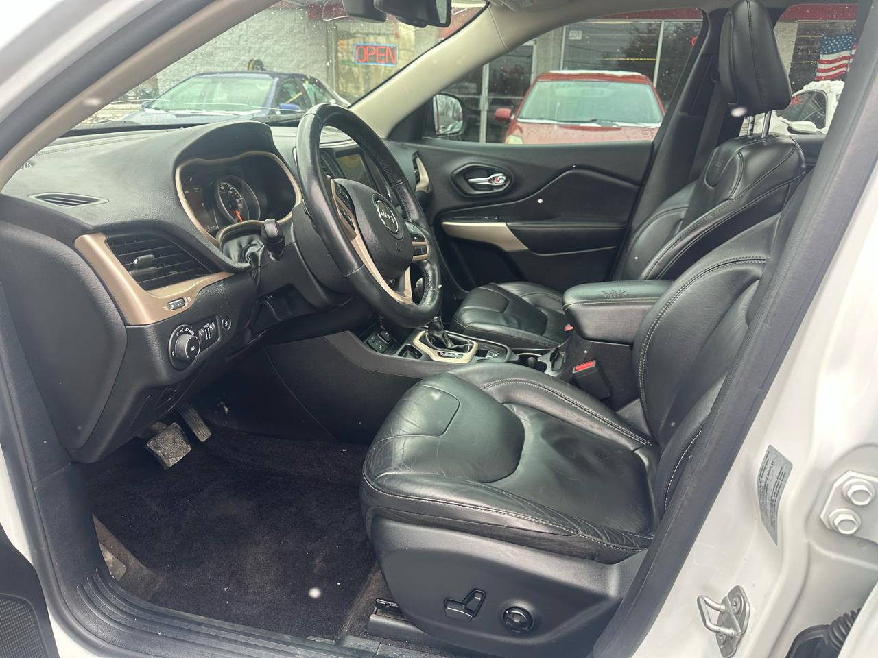 Jeep Cherokee Limited FWD 2018