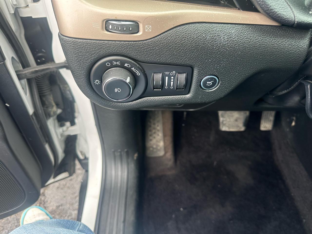 Jeep Cherokee Limited FWD 2018