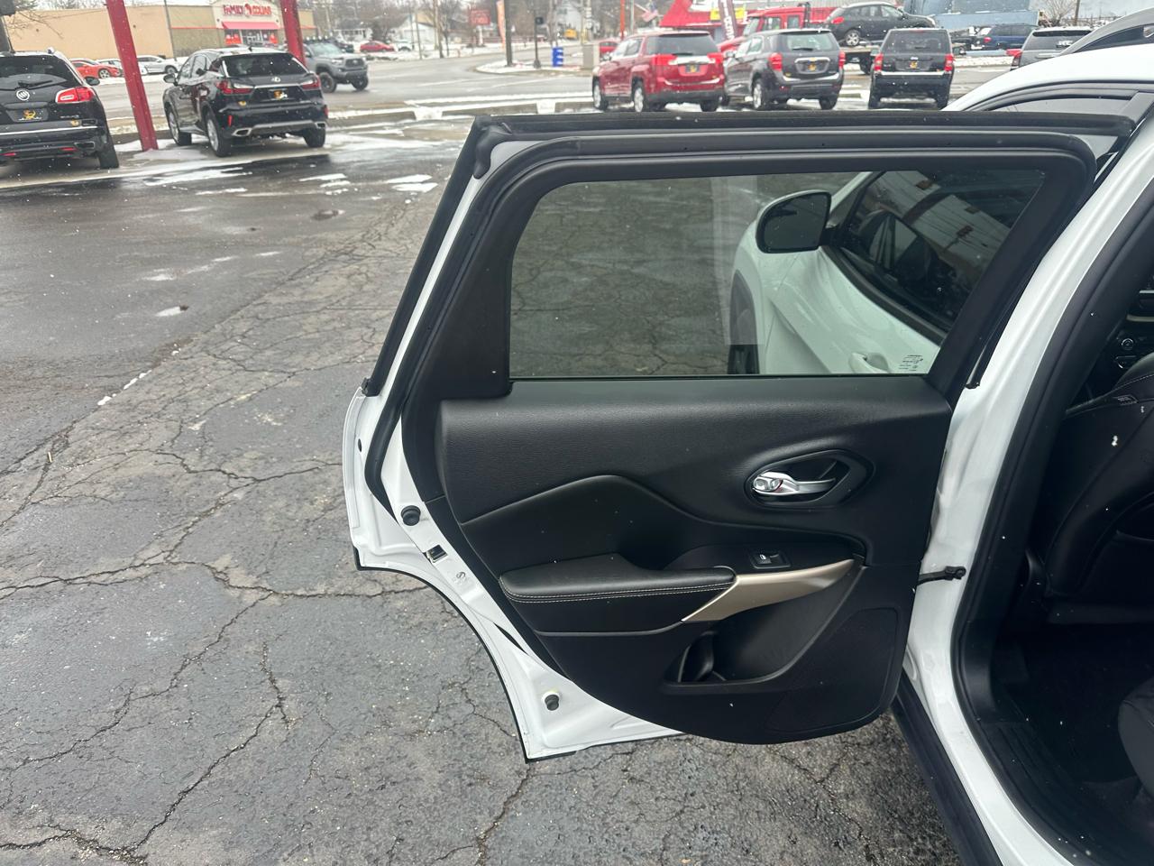 Jeep Cherokee Limited FWD 2018