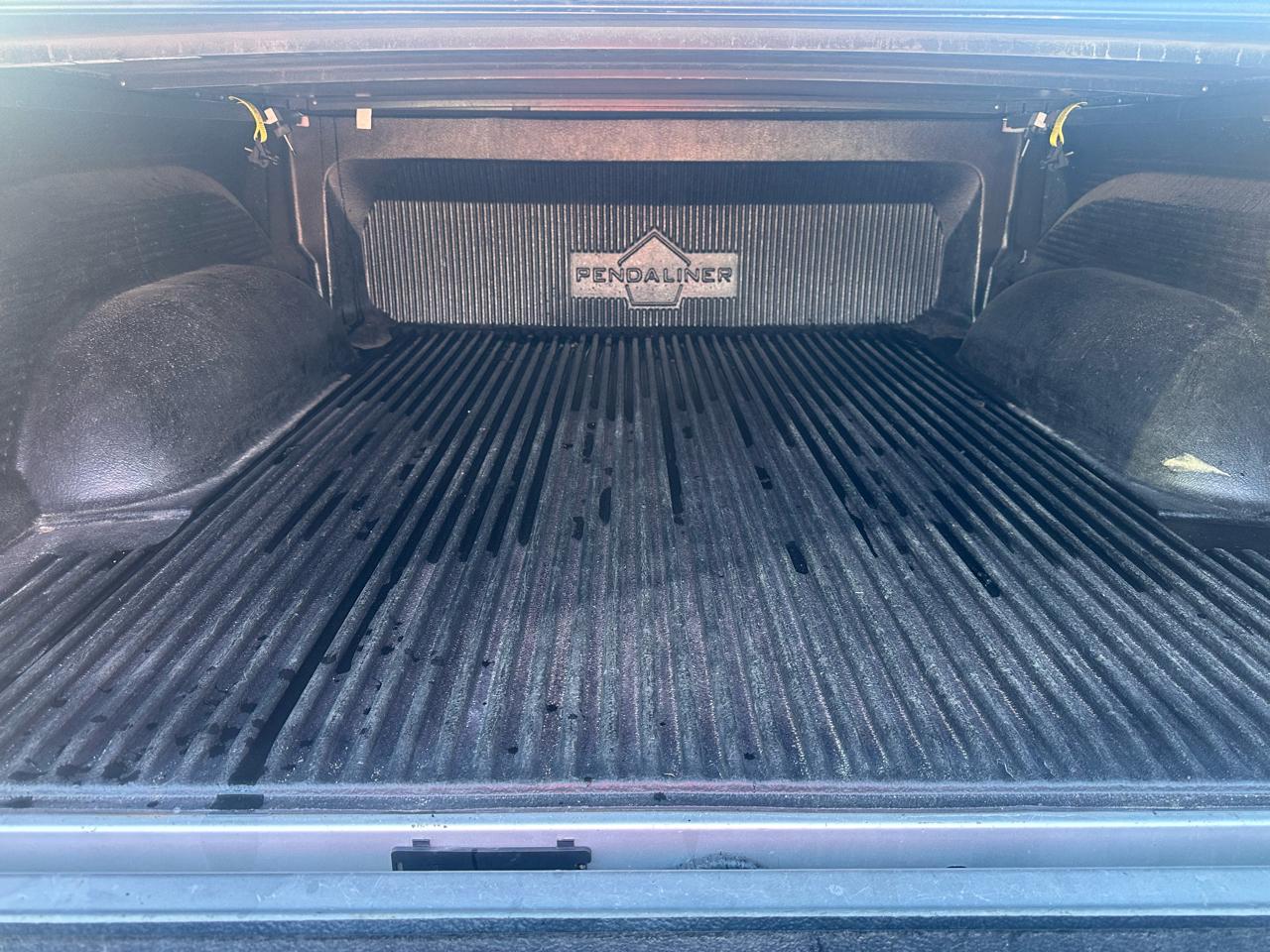 RAM 1500 Laramie 4x4 Crew Cab 5'7" Box 2017