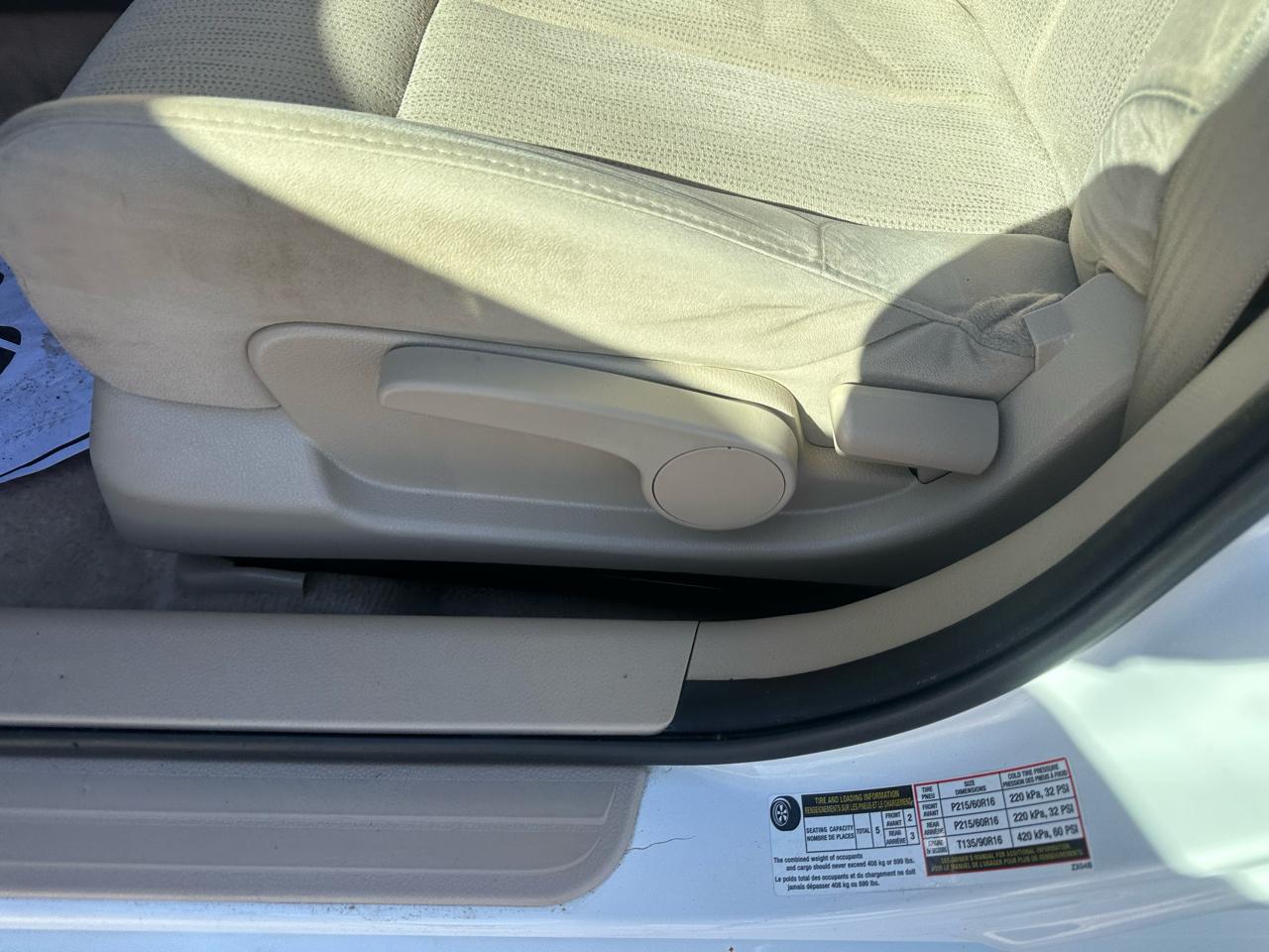 Nissan Altima 4dr Sdn I4 CVT 2.5 S 2012