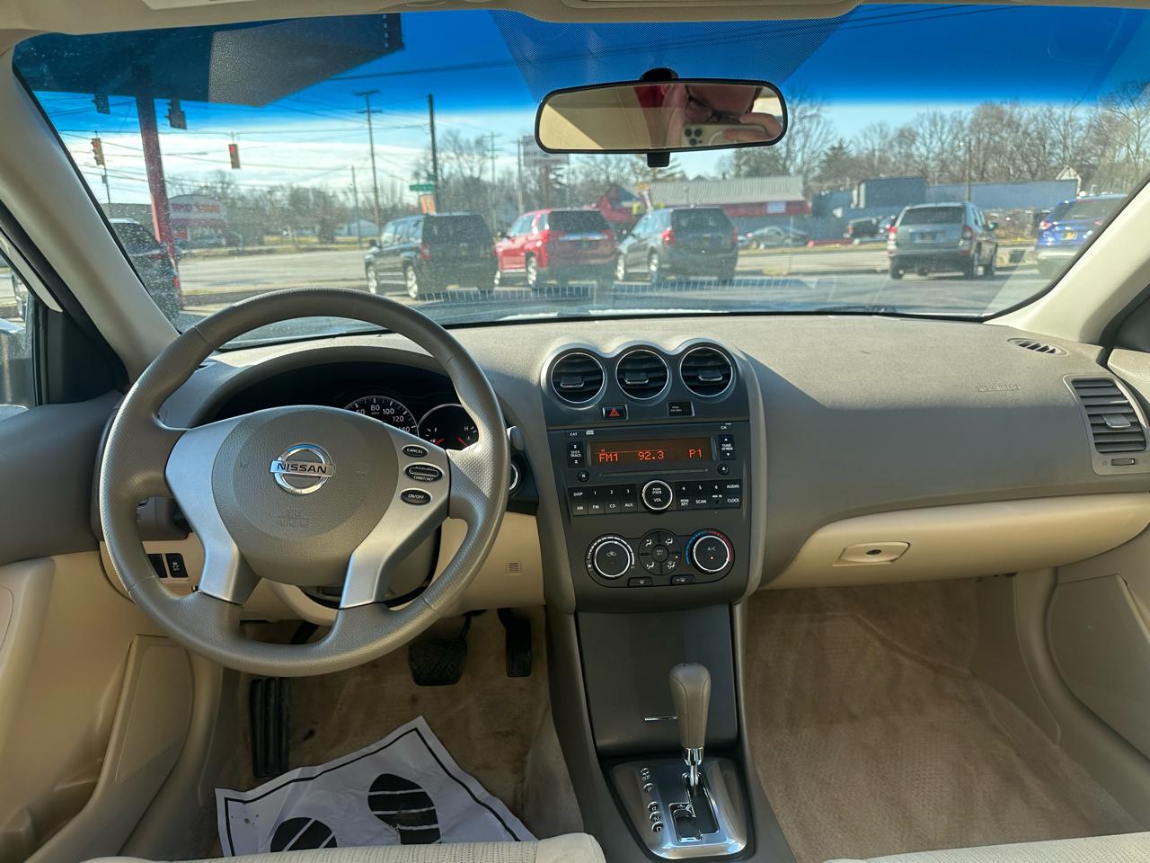 Nissan Altima 4dr Sdn I4 CVT 2.5 S 2012