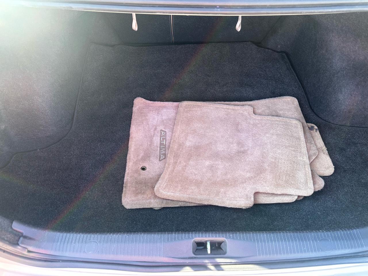 Nissan Altima 4dr Sdn I4 CVT 2.5 S 2012